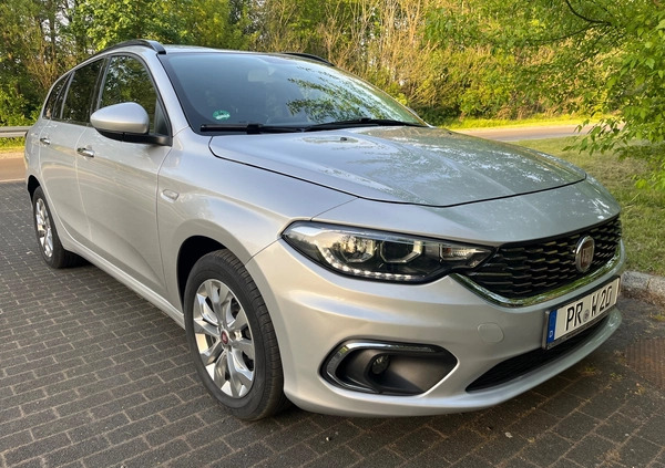 Fiat Tipo cena 48900 przebieg: 70021, rok produkcji 2019 z Murowana Goślina małe 631